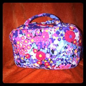 **SOLD**NWOT** Vera Bradley Grand Cosmetic Bag